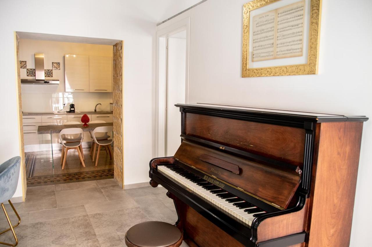Casta Diva Luxury Apartments Palermo Eksteriør bilde
